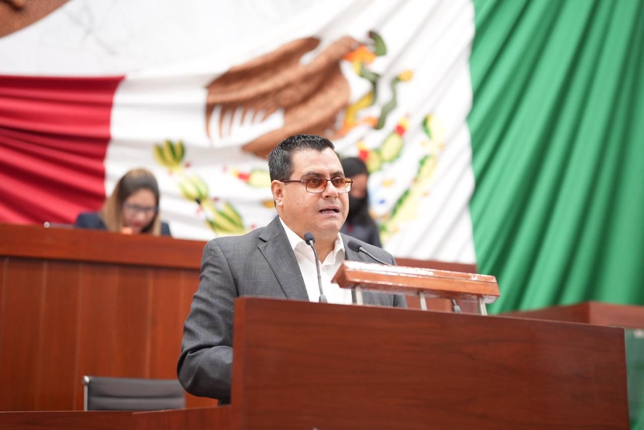 Presentó el Diputado Jorge Caballero Román la iniciativa de Movilidad y Seguridad Vial del Estado de Tlaxcala